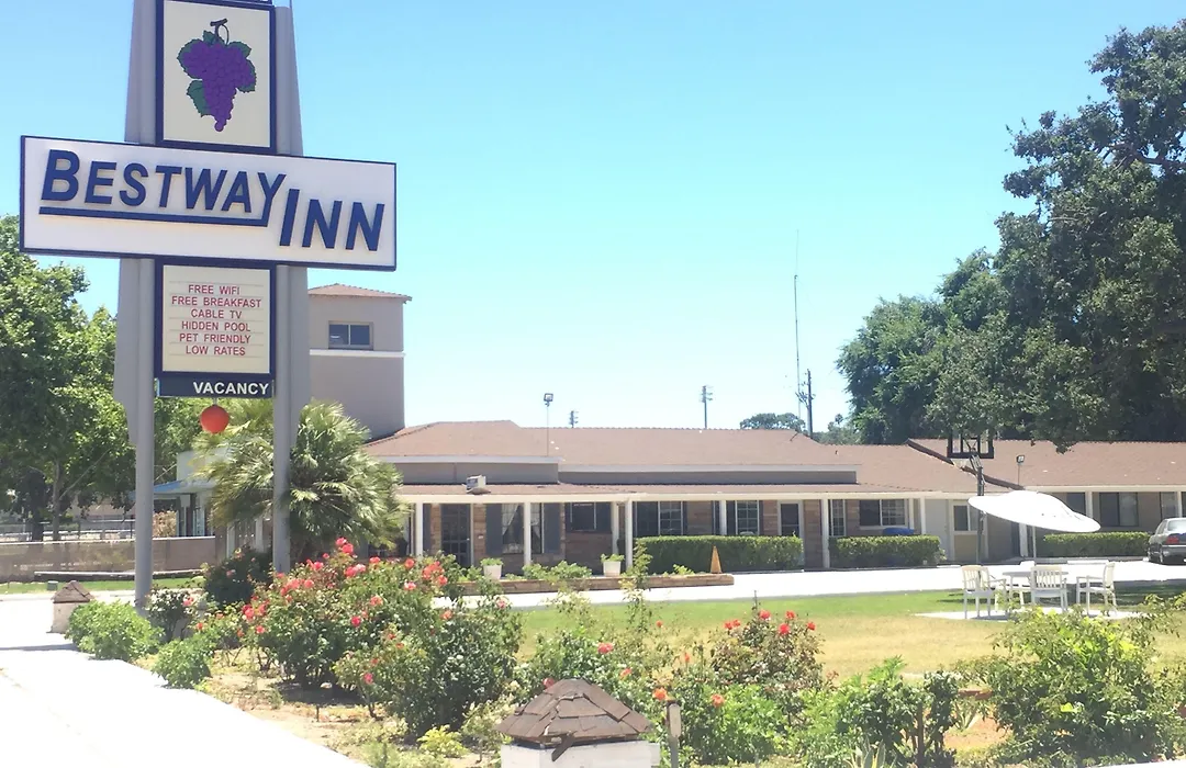 Bestway Inn-1