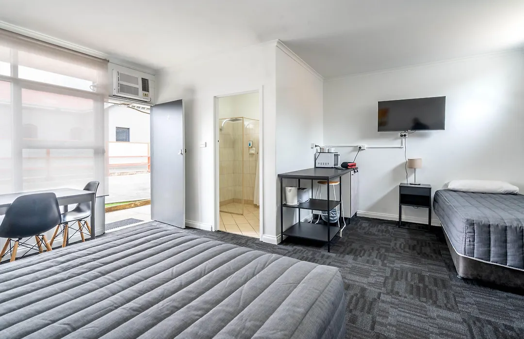 City West Motel-1