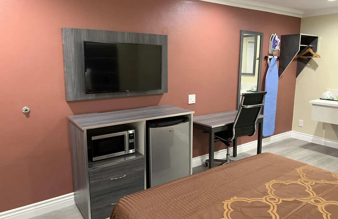 Pacific Inn Anaheim-1