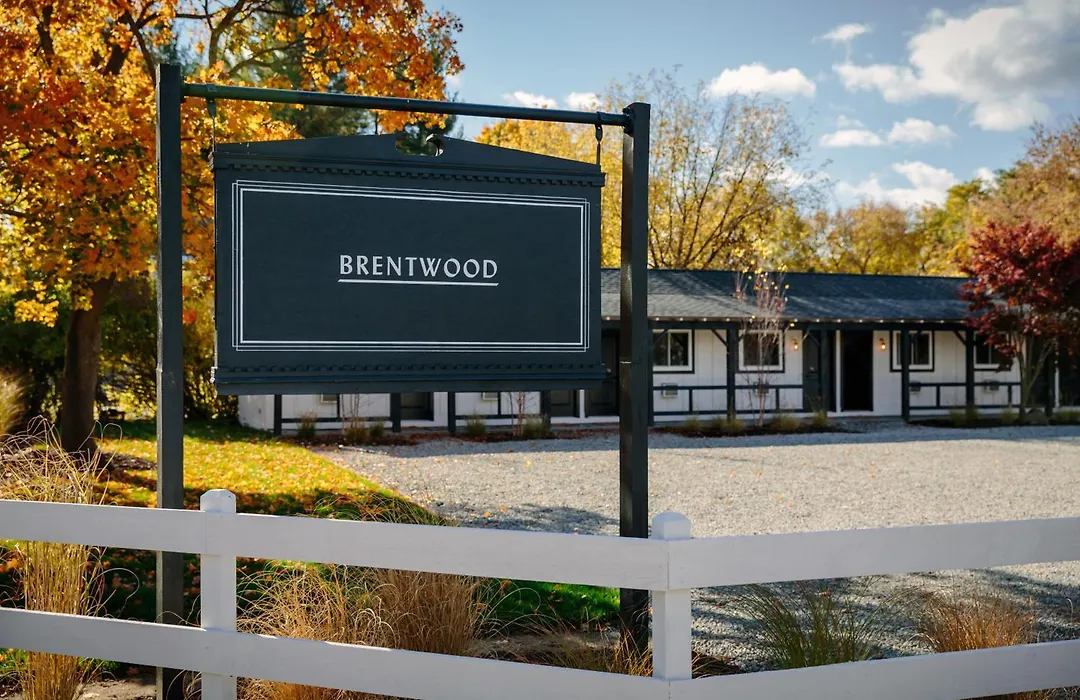Brentwood Hotel-1