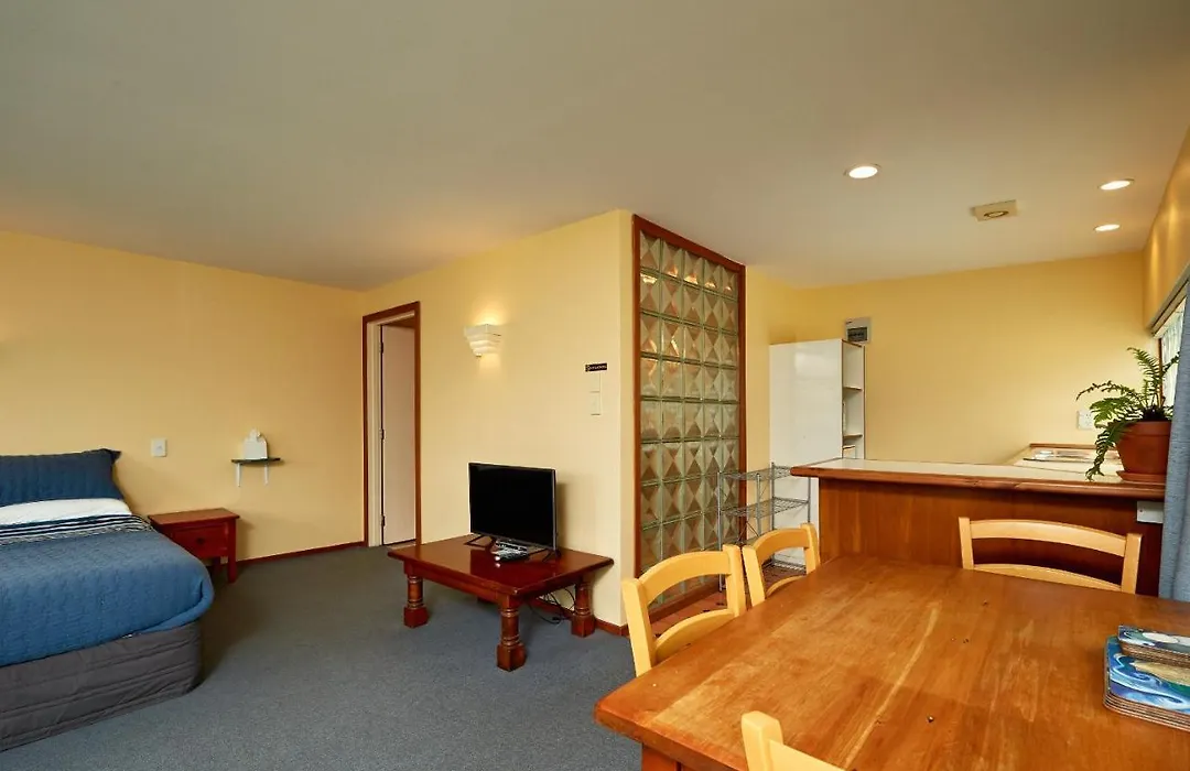 Sails Motel-1