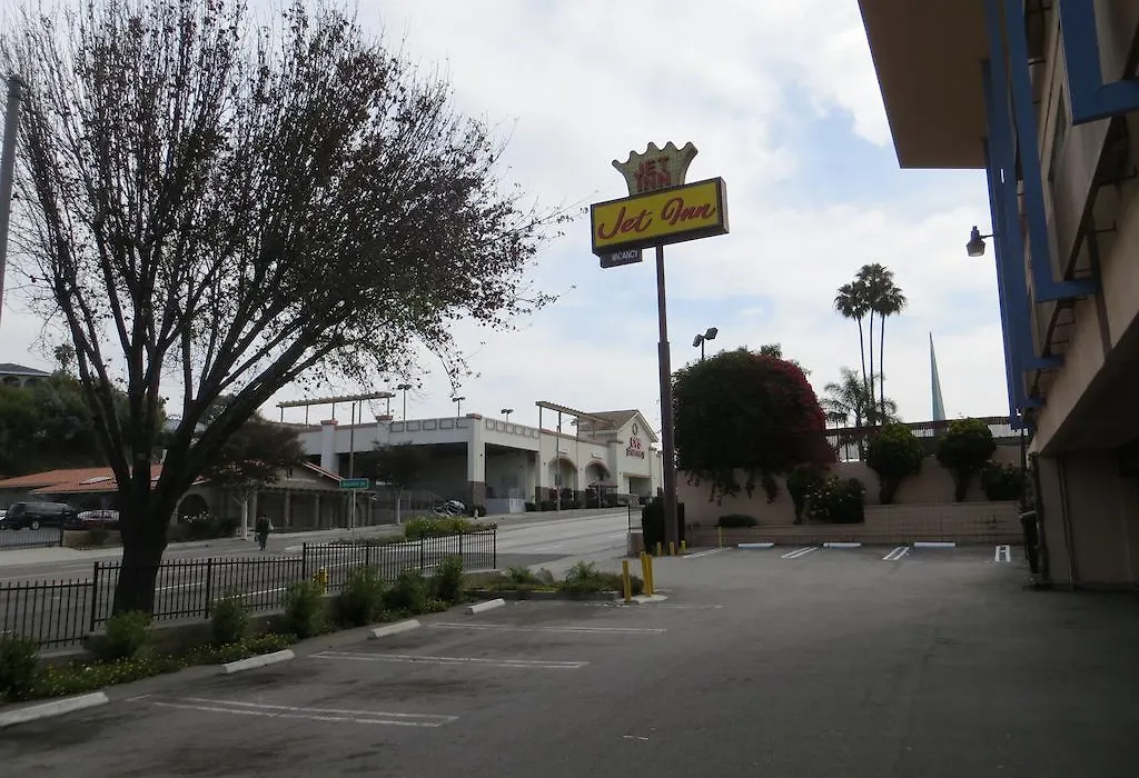 Jet Inn Los Angeles: What To Expect From Your Stay in Motel With ...