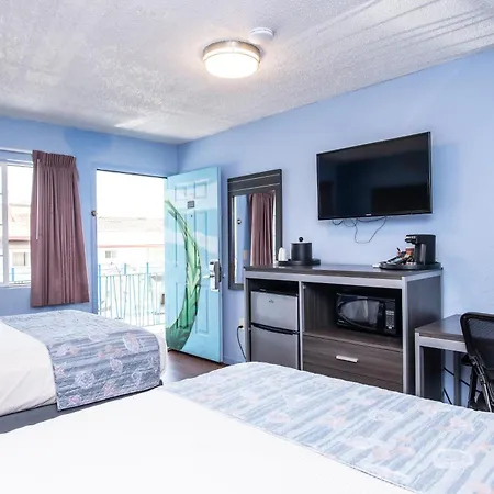 Aqua Breeze Inn-3