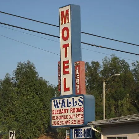 Walls Motel Long Beach-3