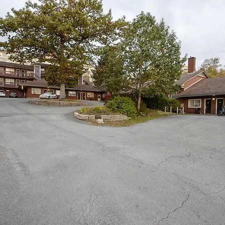 Bluenose Inn & Suites-2