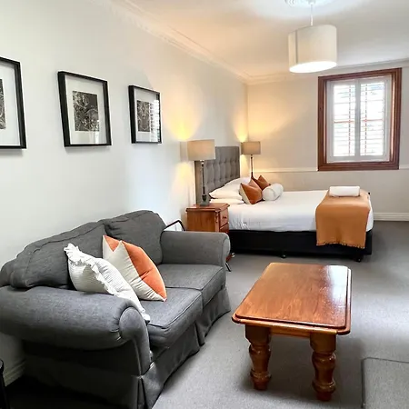 Seacombe House Motor Inn Port Fairy-2
