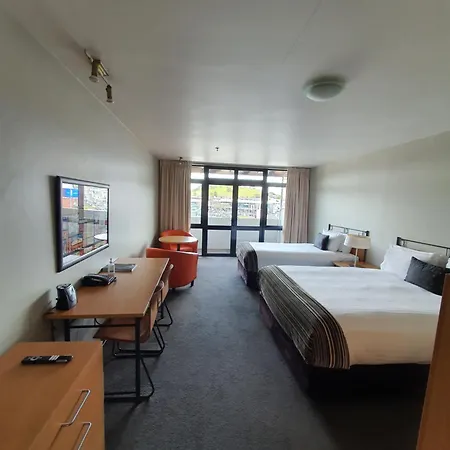 Off Broadway Motel-2