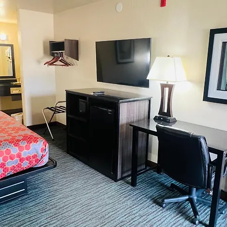Garden Inn & Suites Little Rock-3
