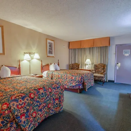 Royal Holiday Motel By Belvilla Gallup I-40-3