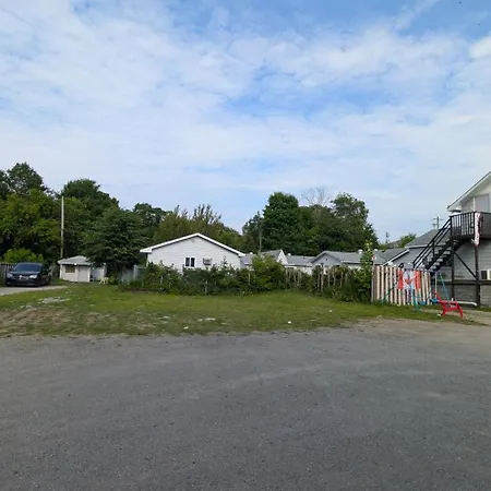 Oakwood Motel-2