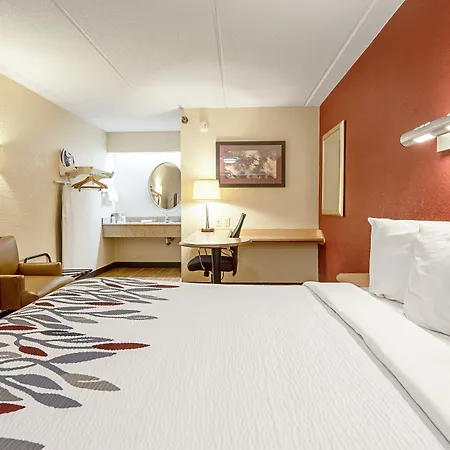 Red Roof Inn Jacksonville Airport-3