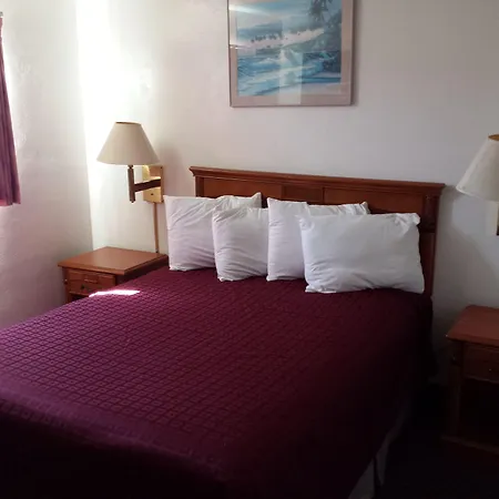 Travelodge By Wyndham San Diego Seaworld-2