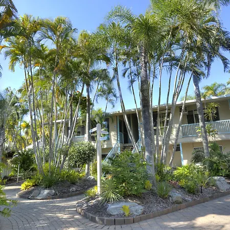 The Beach Motel Hervey Bay-2