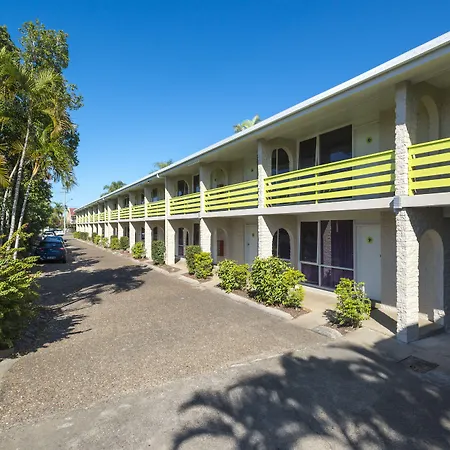 The Beach Motel Hervey Bay-3