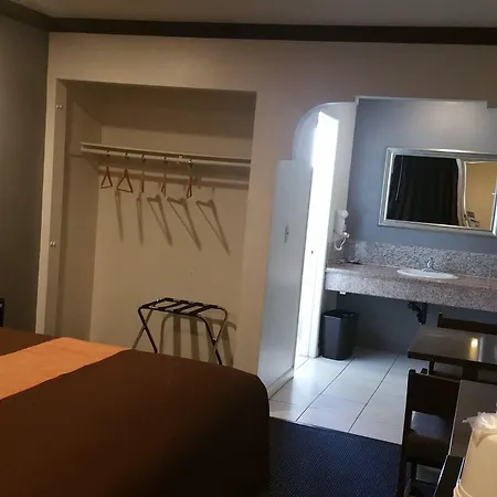 Starlight Inn Huntington Beach-2