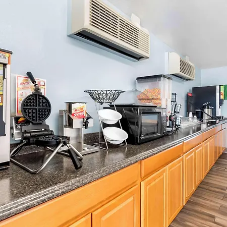 Americas Best Value Inn Stillwater-2