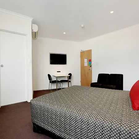 Atlantic Tower Motor Inn-3