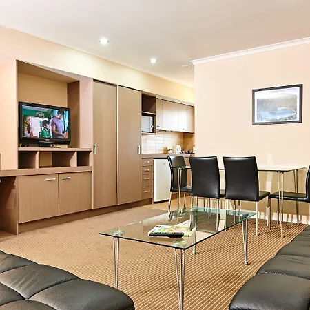 Auckland Airport Lodge-3