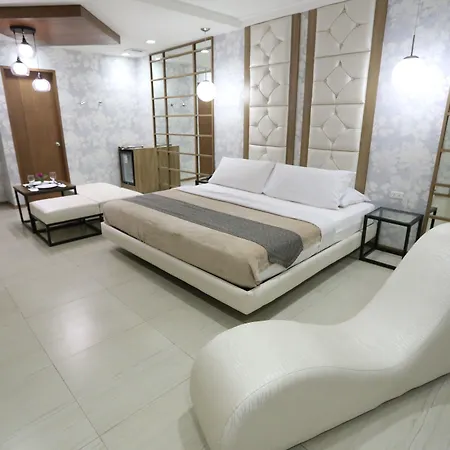 Victoria Court North Edsa-2