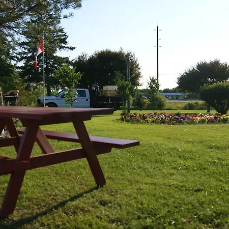 Blue Jay Motel-2