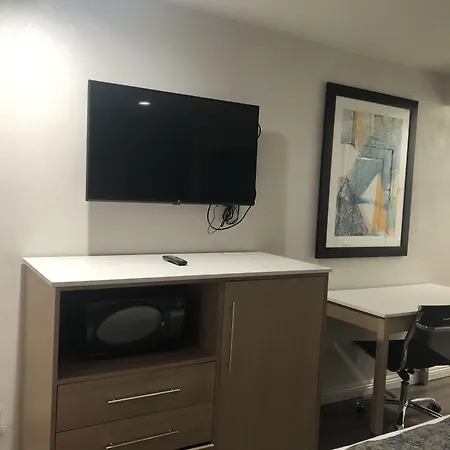 Cali Inn-2