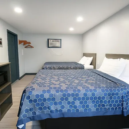 Hillsboro Inn & Suites-2