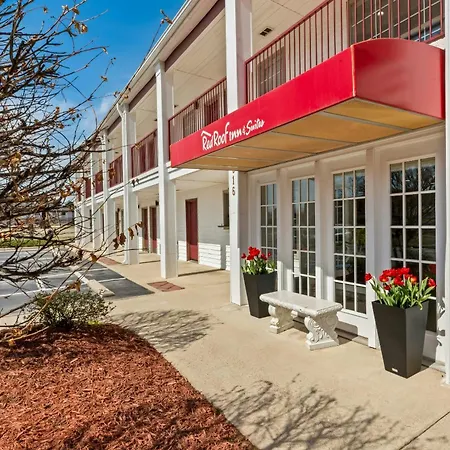 Red Roof Inn & Suites Wilson-3