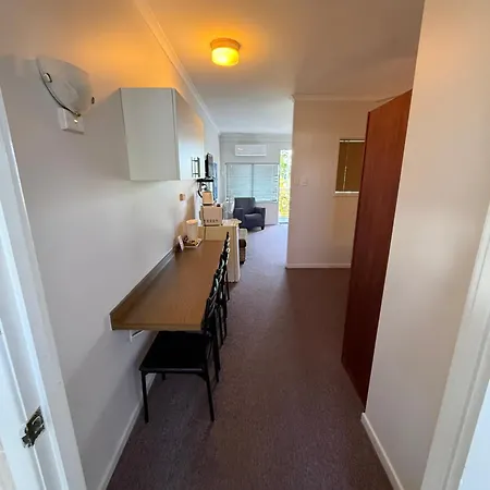 Tower Court Motel (Adults Only)-2
