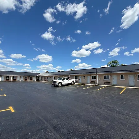 Perth Plaza Inn & Suites-2