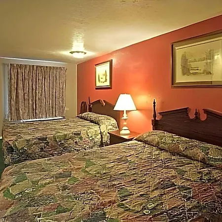 Americas Best Value Inn - Lansing-3