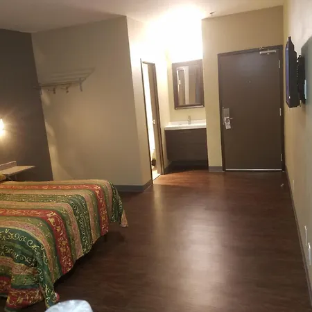 Travel Time Motel-3