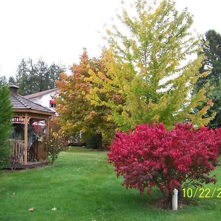 Bavarian Orchard Motel-3