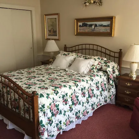 The Holiday House Inn & Motel-3