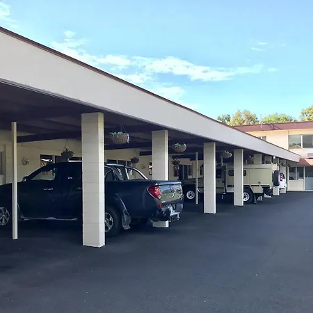 Cairns Motor Inn-2