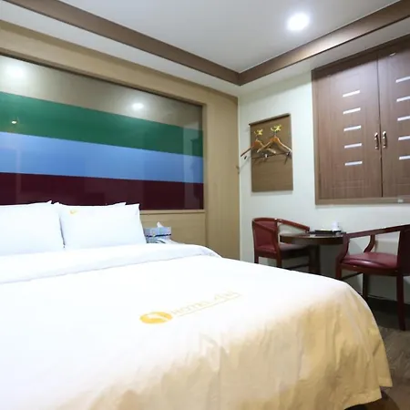 City Park Hotel-2