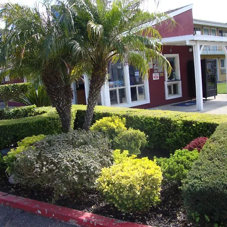 Oasis Inn Sacramento- Elk Grove-2