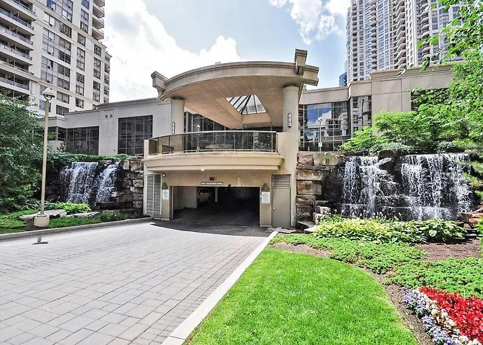 Planurstay - Business Condo Near Square One