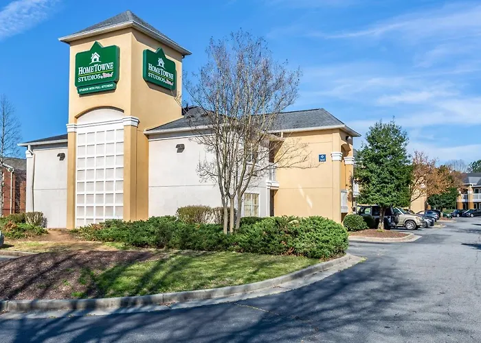 Hometowne Studios By Red Roof Atlanta Ne - Peachtree Corners
