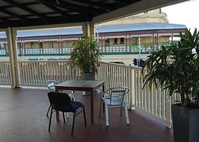 Family Hotel: Newmarket Hotel