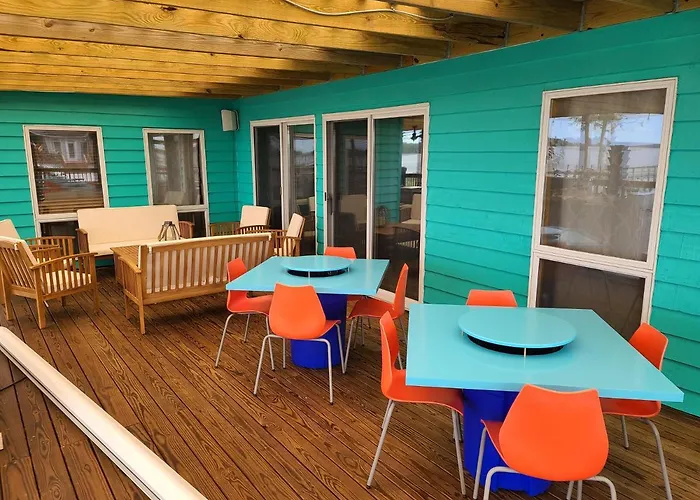 Vacation rental: Dances Bay