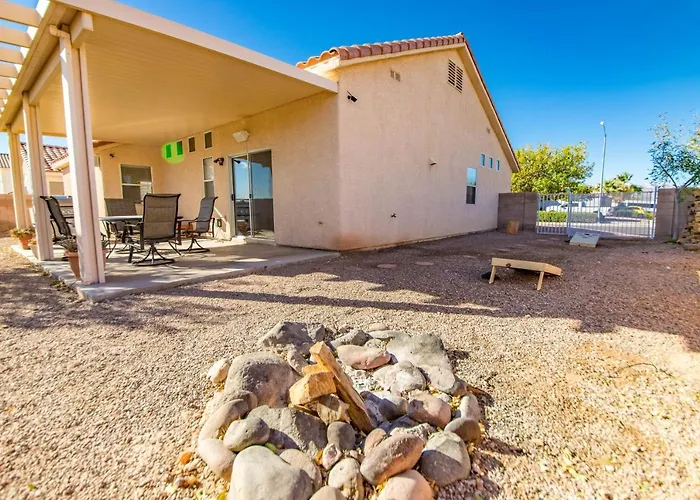 Private Villa: Gorgeous Las Vegas Home With Rv Parking