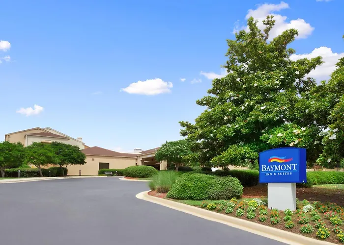 Cheap hotels Baymont By Wyndham Columbia Northwest