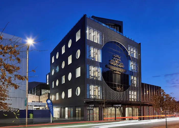 Christchurch City Hotel