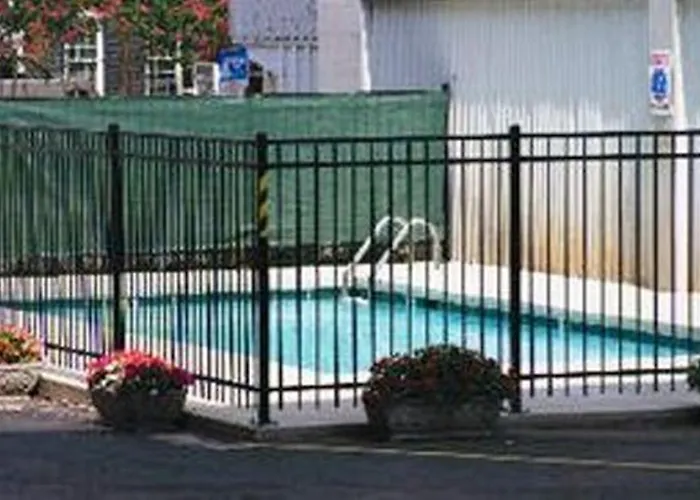 3 star hotel: Days Inn By Wyndham Florence Downtown