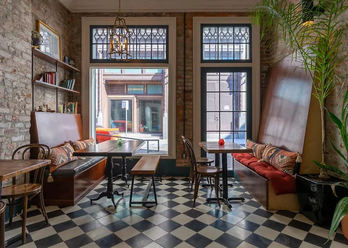 Pet Friendly hotel: Catahoula Hotel New Orleans