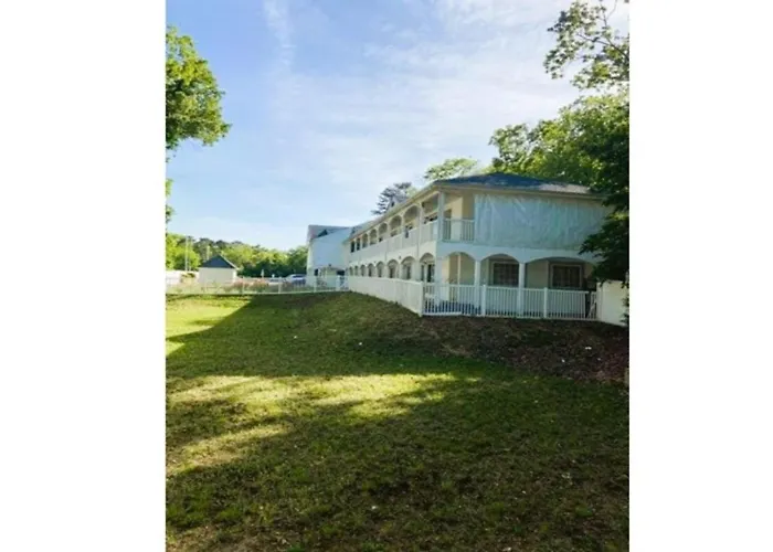 Studio Inn And Suites