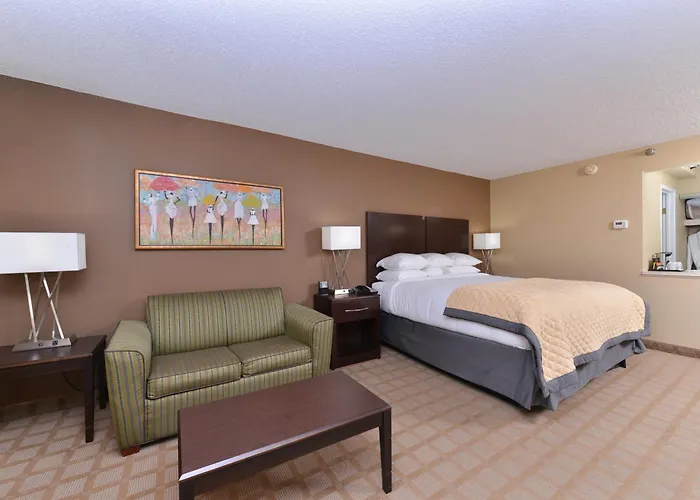 Golf hotel: Wyndham Garden Shreveport