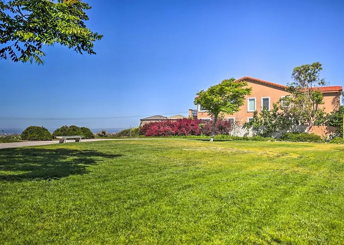 Luxury San Diego Home With Pool, Spa And Views!