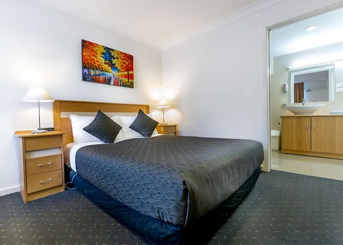 Melbourne'S Princes Park Hotel