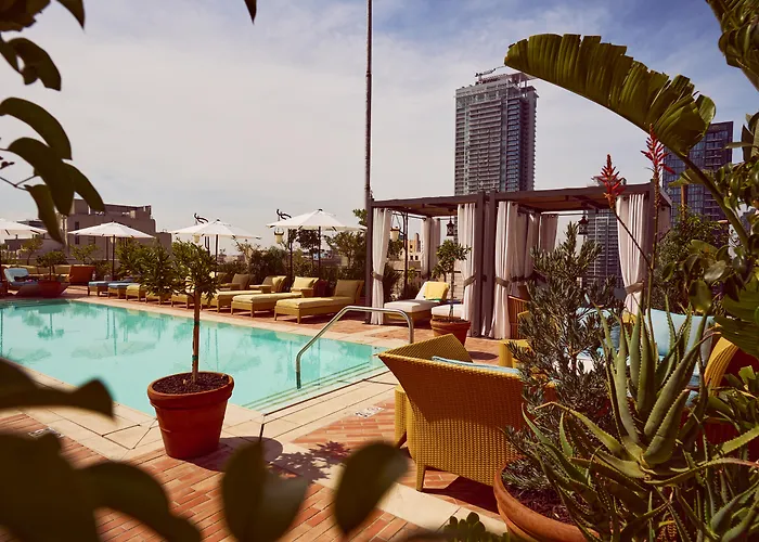 Self Catering: Hotel Per La, Autograph Collection